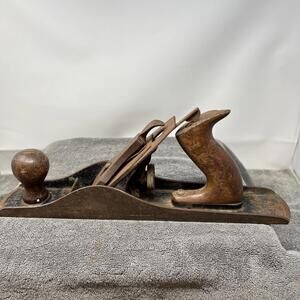 Vintage Stanley Bailey no 5 wood Plane Made IN USA Project/Restore/Clean Tool